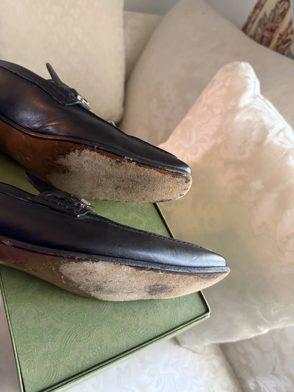 Authentic Gucci Men’s Black Leather Slip-on